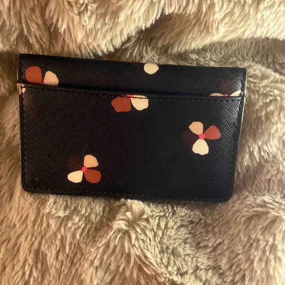 Kate Spade Black Flower Mini wallet - Picture 8 of 8